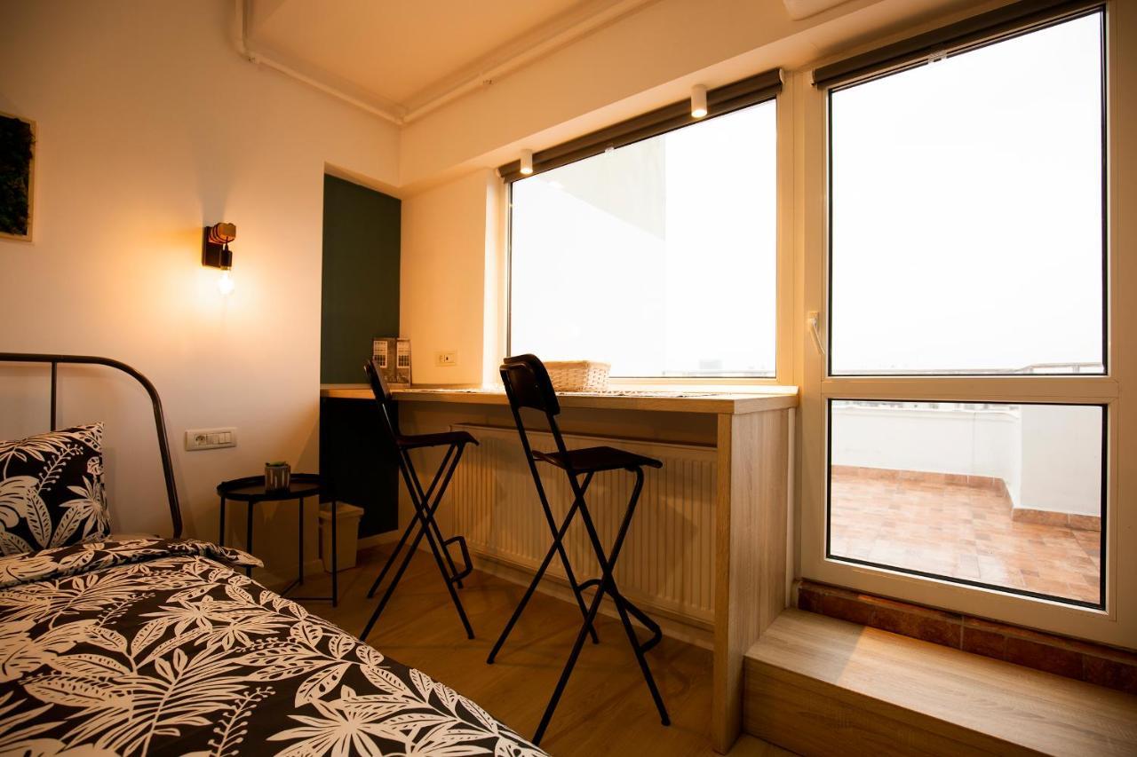 Ideal Studio Bucarest Esterno foto